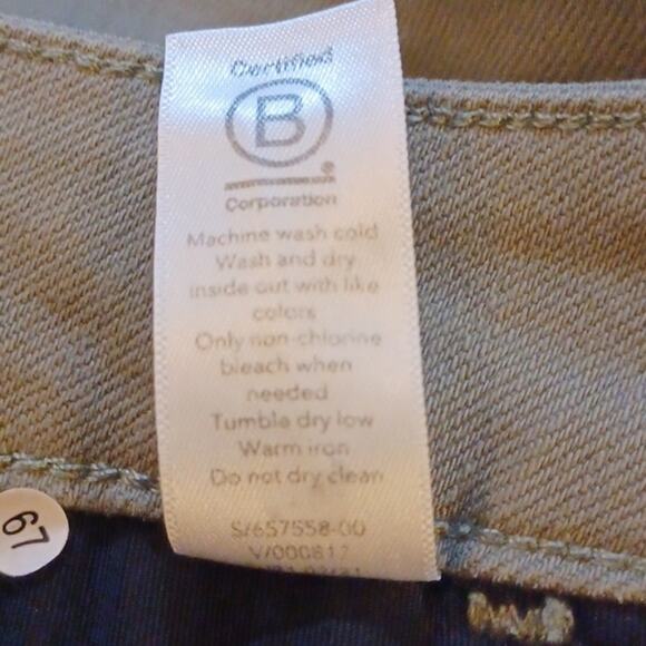 ATHLETA Women's Olive Green Flex Straight Leg Crop Jeans. Size 4 - Picture 16 of 16